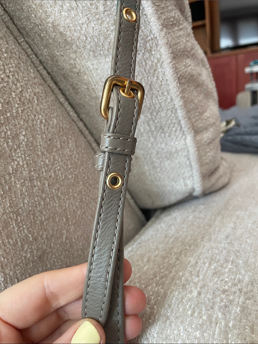Marc by Marc Jacobs Pebbled Gray Leather Natasha Crossbody Gold Plaque As Is - Picture 2 of 11